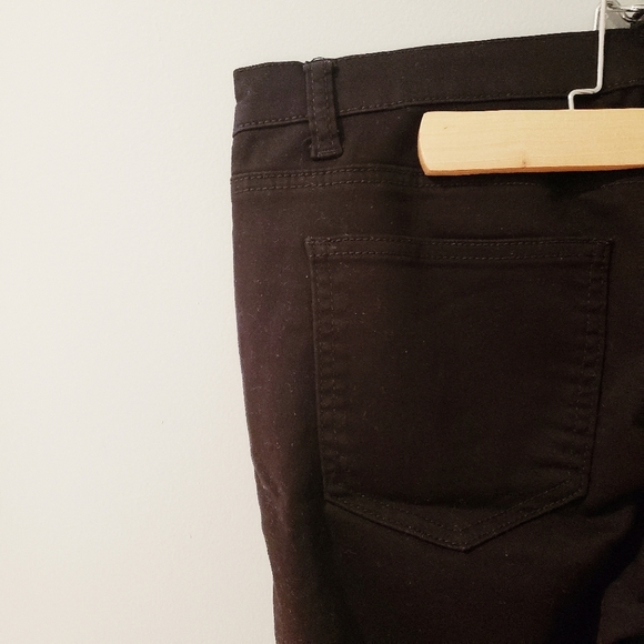 Forever 21 Denim - Forever 21 Black Skinny Jeans